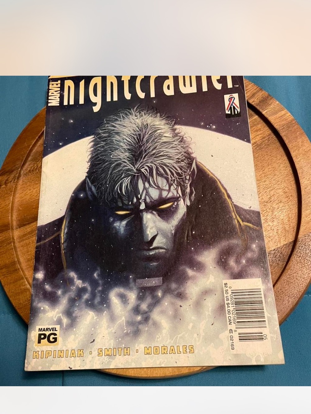 Marvel Nightcrawler Cover – Dark Blue, Gray & Yellow Accents